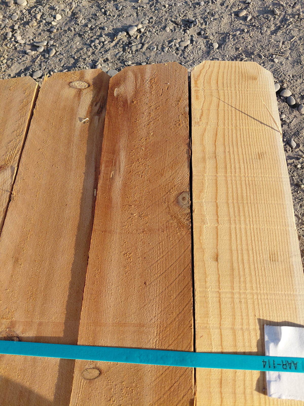 1x6x6 incense cedar rustic DE rough (5/8 x 5.5)