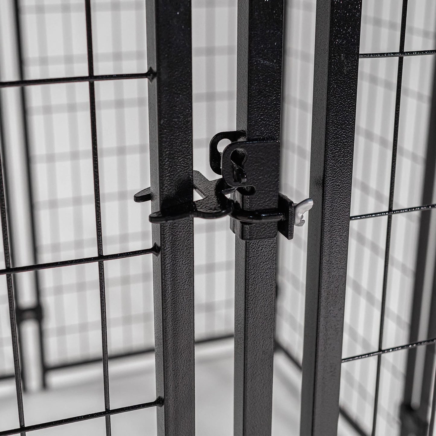 Lucky Dog Outdoor Steel Frame Kennel Playpen Enclosure w/Black Canopy, Uptown Series, 8'x4'x6'